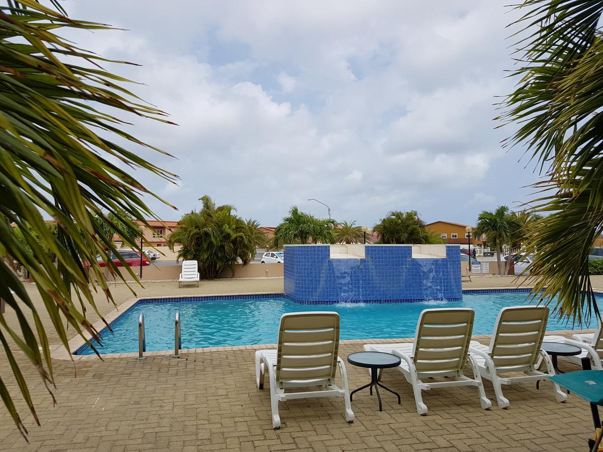 اورانجستاد Aruba Breeze Condo المظهر الخارجي الصورة